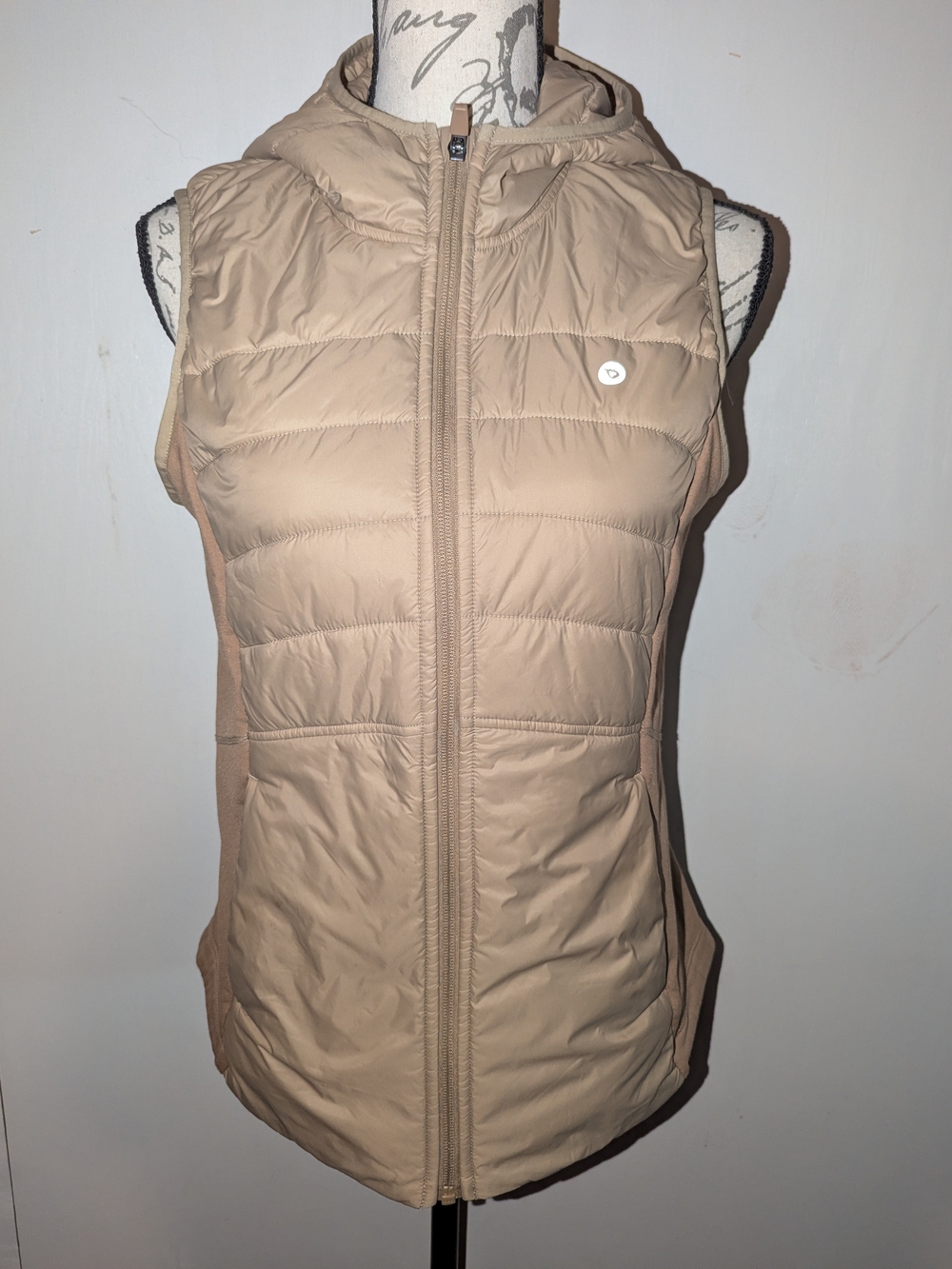 Women's Hooded Puffer Vest with Sorona Aura Insulation - Tan